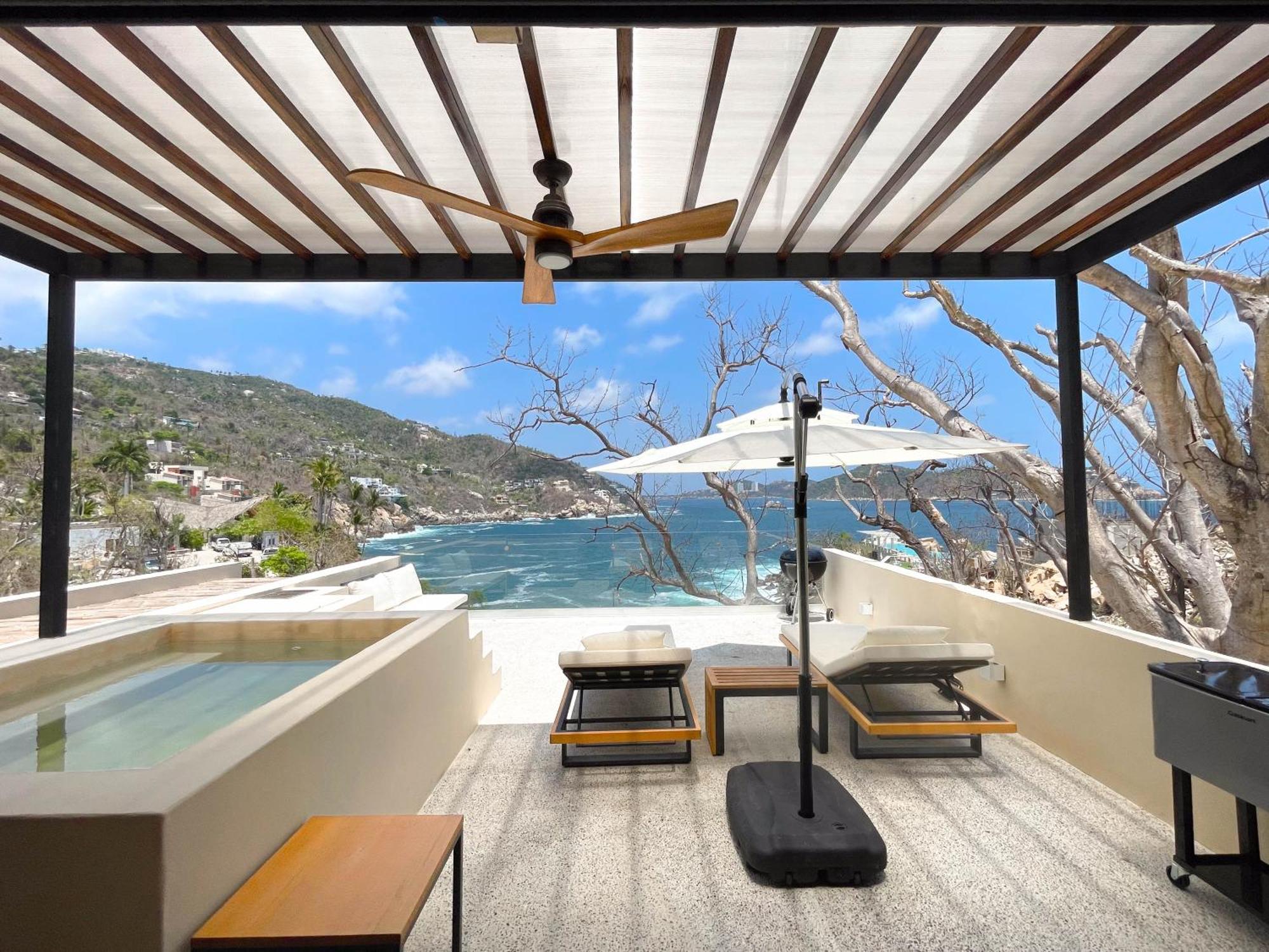 Solara, Pousada Acapulco